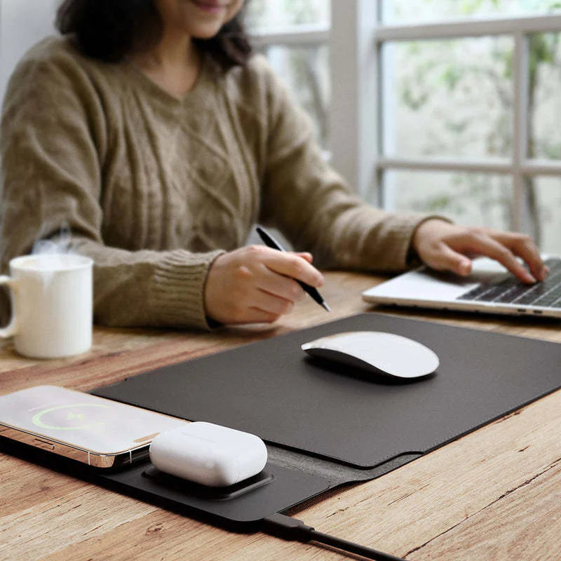 DeskAura